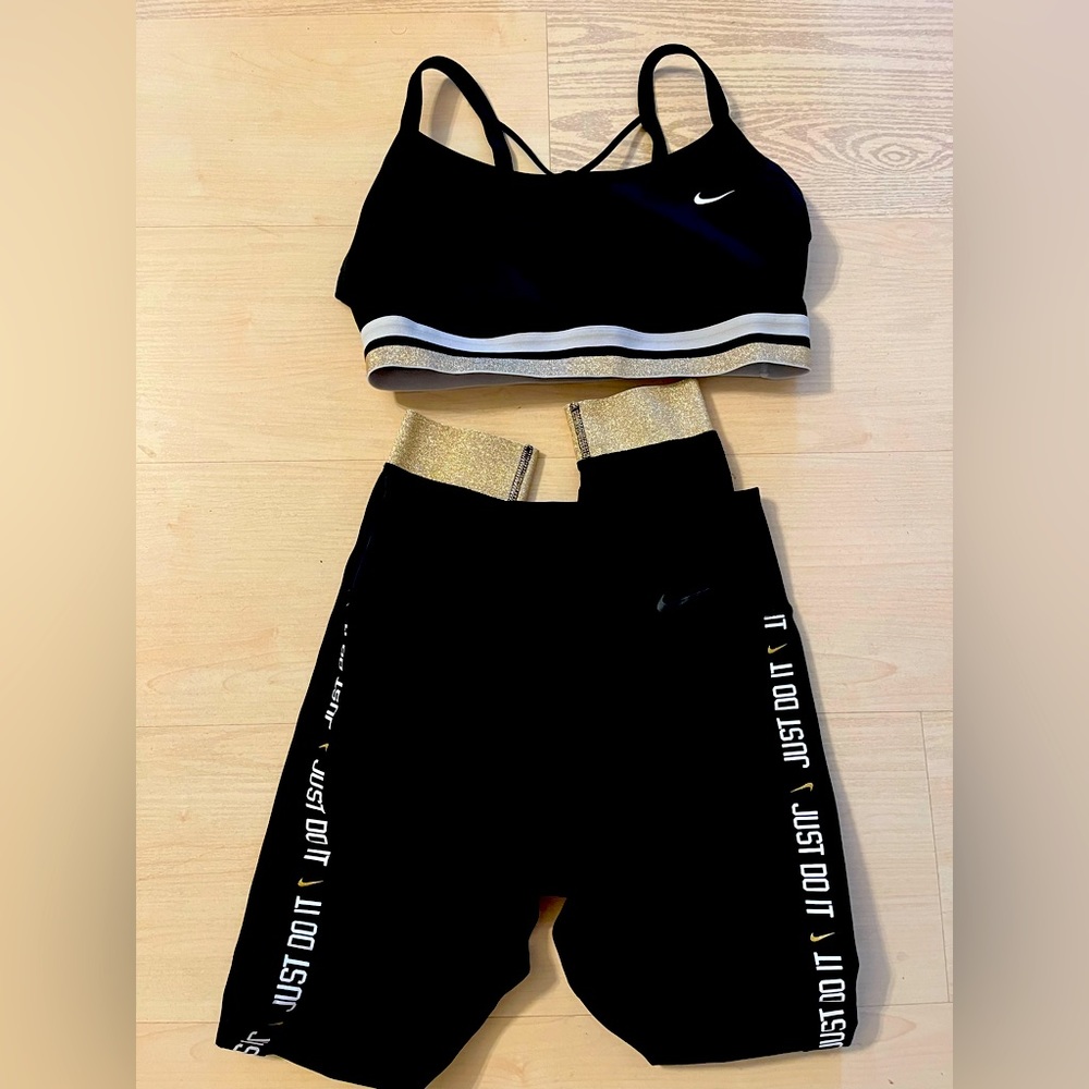 Sportsbra Large and Leggings Small